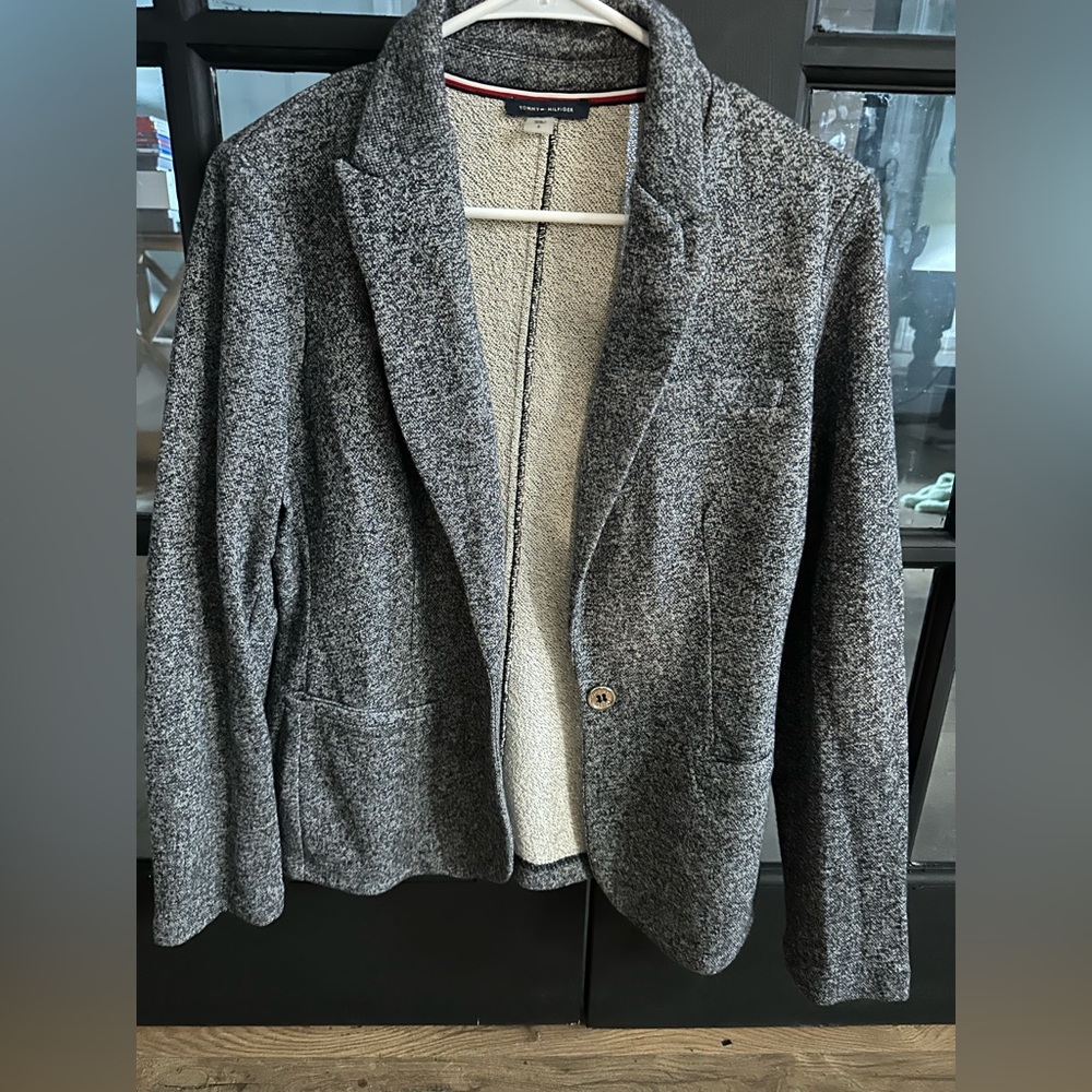 Tommy Hilfiger size 6 blazer/jacket